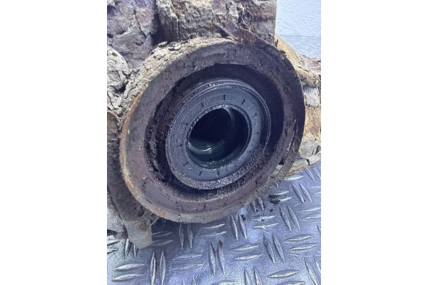 Diferencial trasero Chrysler 300 - 300C A2103513508