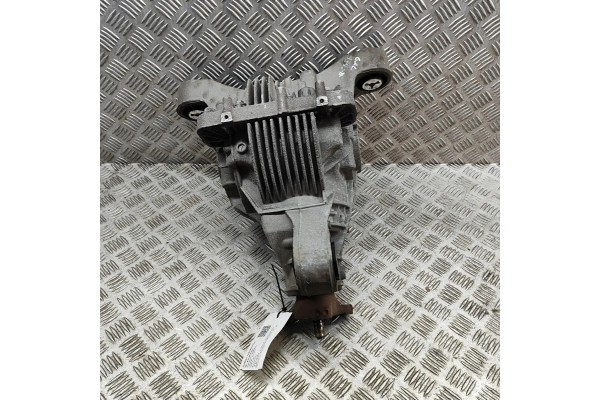 REAR REDUCER PORSCHE PANAMERA 970 97035001101 31264364 3 6L 220kw 2012 Part manufacturer Porsche OE