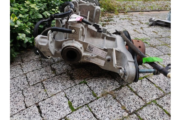 Rear bridge differential very good condition ford Edge 22r lift USA 19 24 Catalog number of the part K2GW4000FR