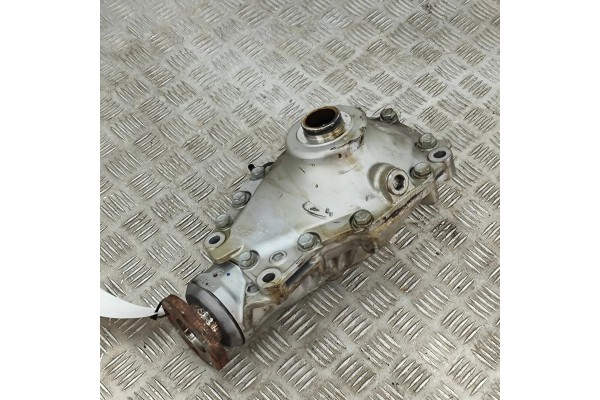 FRONT REDUCER BMW 3 F30 F80 8618379 31229571 2 0L 180kw 2012 Part manufacturer BMW OE