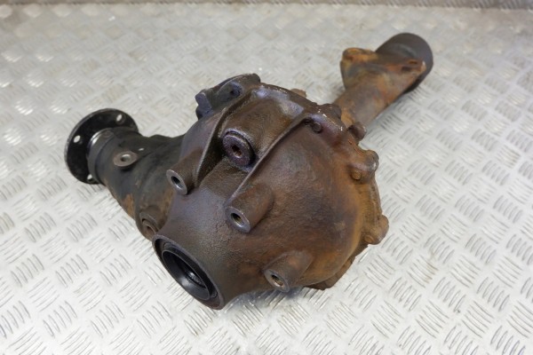 Reductor delantero TOYOTA LAND CRUISER 120 (J12) 411103D450 3.0L diés