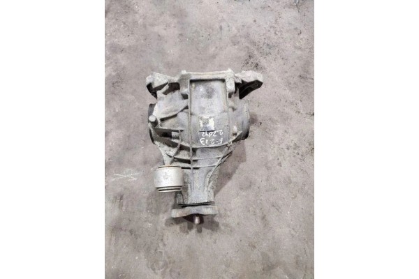 Rear reducer MERCEDES BENZ E W213 A2053510400 2 2L hybrid 143kW 2019