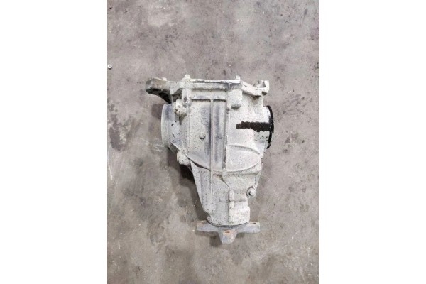 Reductor trasero MERCEDES-BENZ E (W213) A2053510400 2.2L híbrido 143k