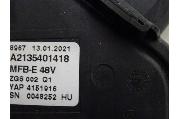 MERCEDES W213 C257 W290 X290 ROZDZIELACZ PRADU A2135401418 A2135402070 Car type passenger cars
