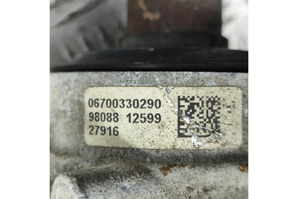 Reductor delantero Maserati Levante SUV (M161) 6700330290 30562734 3.0