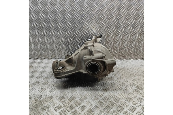 REAR REDUCER JAGUAR XF X260 GX734A213QA 30470663 2 0L 132kw 2018
