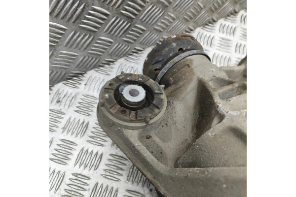 REAR REDUCER JAGUAR XF X260 GX734A213QA 30470663 2 0L 132kw 2018 Catalog number of the part GX734A213QA
