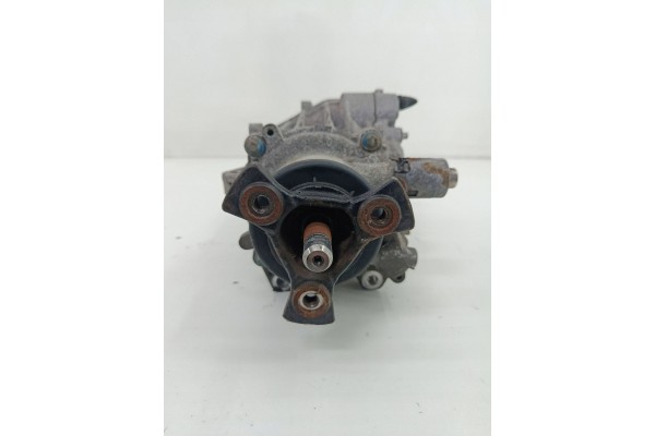 Puente trasero diferencial Mercedes CLA C117 W117 250 CGI 4MATIC A2463