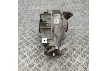 REAR REDUCER MERCEDES BENZ SLC R172 A1723510400 30446170 1 6L 115kw Part manufacturer Mercedes Benz OE