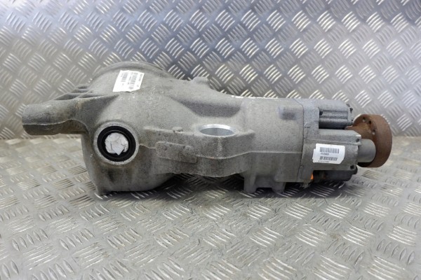 Rear reducer LAND ROVER RANGE ROVER EVOQUE L538 BH524N053AD 2 2L diesel Catalog number of the part BH524N053AD