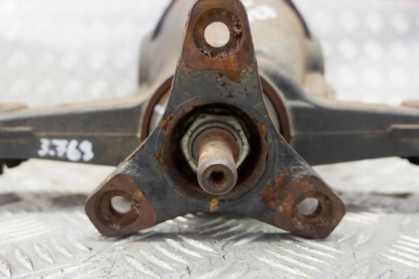 Rear reducer LEXUS GS III GRS19_ UZS19_ URS19_ 4111050231 3 5L Catalog number of the part 4111050231