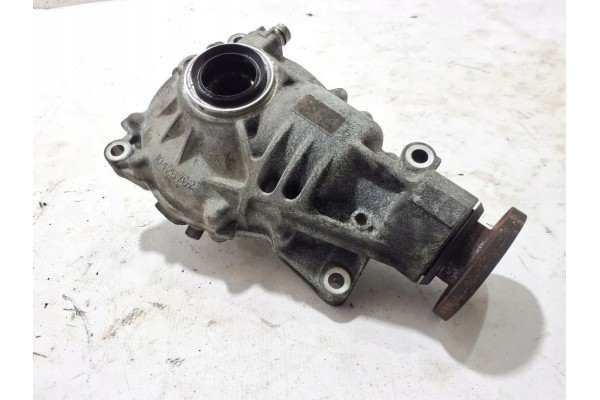 Front reducer BMW X3 G01 F97 8487444 2 0L hybrid 2022