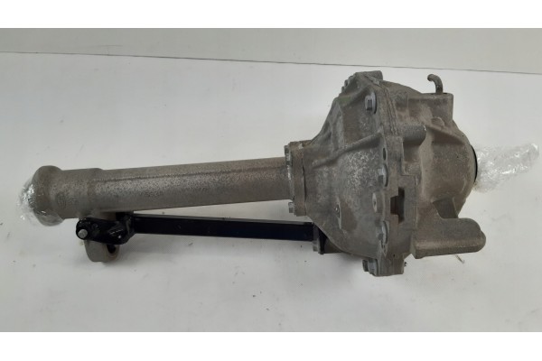 RANGE ROVER VOGUE L405 2 0 Si4 DIFFERENTIAL BRIDGE FRONT JPLA 3017 BA Part manufacturer Land Rover OE