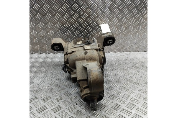 REAR REDUCER VW TOUAREG 7P5 0BP525015T 29920485 3 0L 193kw 2015 Part manufacturer Volkswagen OE