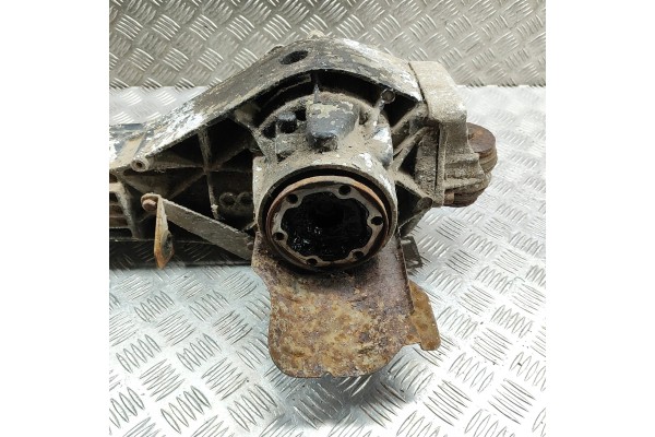 REAR REDUCER AUDI V8 44_ 4C_ 017500043T 29399271 4 2L 206kw 1988 Catalog number of the original 017500043T