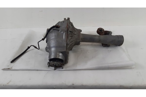 TOYOTA LAND CRUISER 200 DYFER BRIDGE FRONT Part manufacturer Toyota OE