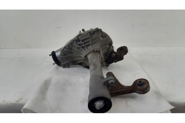 TOYOTA LAND CRUISER 200 DYFER BRIDGE FRONT Car type 4x4 SUV