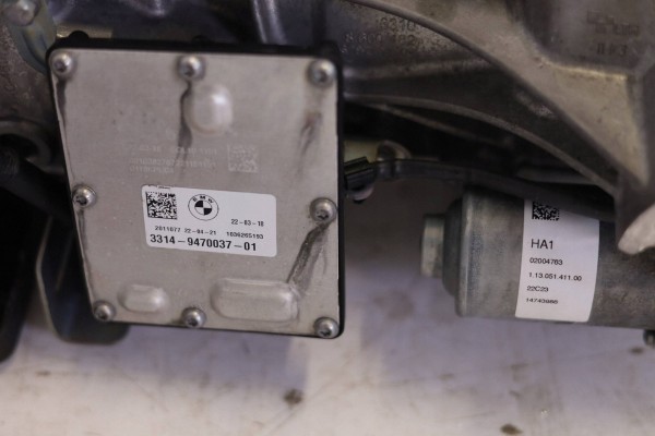 BRIDGE DIFFERENTIAL REAR 8841514 X1 F48 X2 F39 F40 F45 Installation side rear