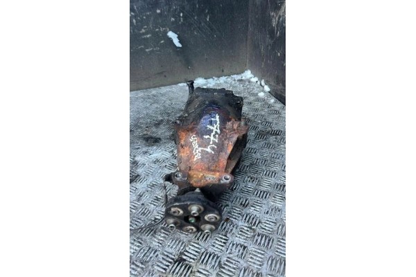 Rear reducer MERCEDES BENZ S W126 A1243506923 1983