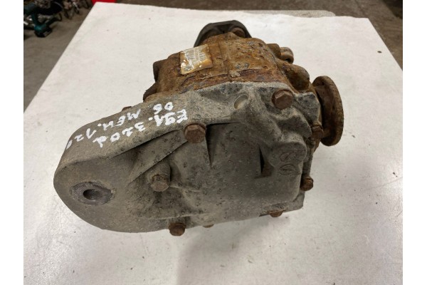 GENUINE BMW 1 E81 E87 2006 Rear differential 7566218 Catalog number of the part 7566218