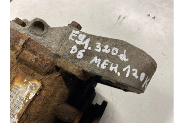 GENUINE BMW 1 E81 E87 2006 Rear differential 7566218 Installation side rear