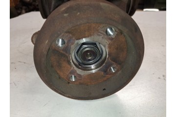 GENUINE BMW X3 E83 2008 Rear differential 7575381 Car type 4x4 SUV