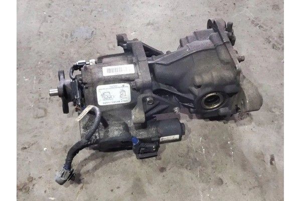 Rear reducer KIA SORENTO III UM M0017948 2 2L diesel 147kW 2017