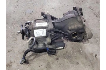 Rear reducer KIA SORENTO III UM M0017948 2 2L diesel 147kW 2017
