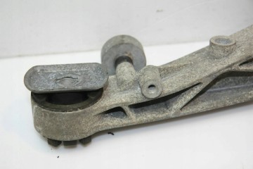 BMW Series 2 Rear Differential Holder OEM 33366858474 Car type passenger cars