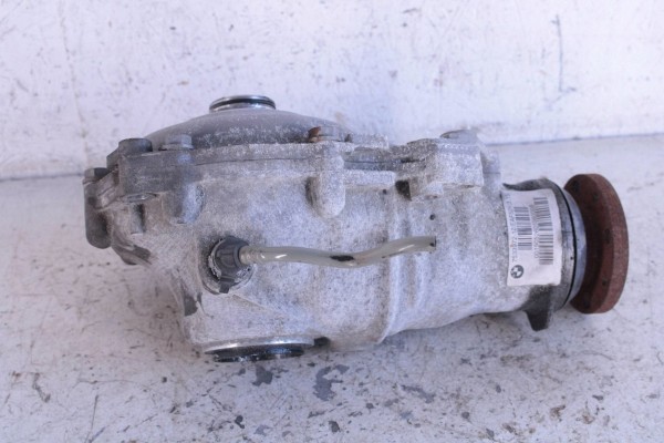 2015 BMW X1 E84 Front differential 7533972 Car type 4x4 SUV