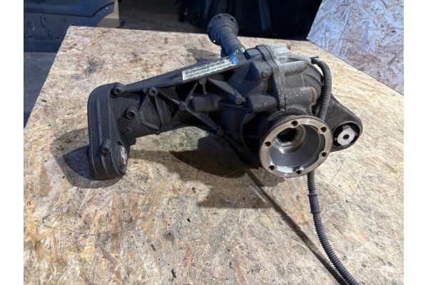 Front reducer AUDI Q7 4L 0AA409508D 3 0L diesel 180kW 2012 Part manufacturer Audi OE