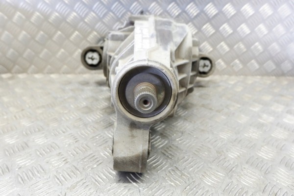 Rear reducer VW TOUAREG 7P5 0BP525015H 3 0L diesel 180kW 2012 Car type passenger cars