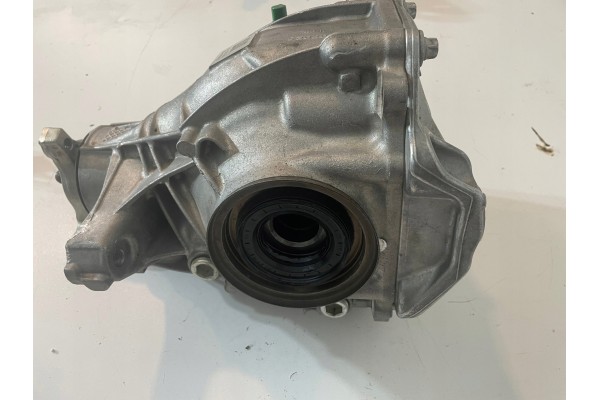 Puente del diferencial trasero Mercedes GLC X254 254 A2063510200