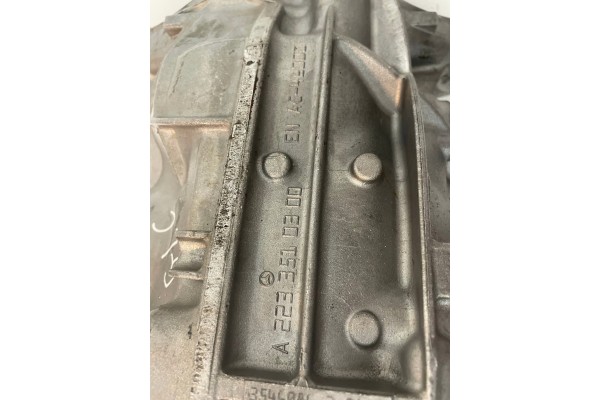 Puente del diferencial trasero Mercedes GLC X254 254 A2063510200