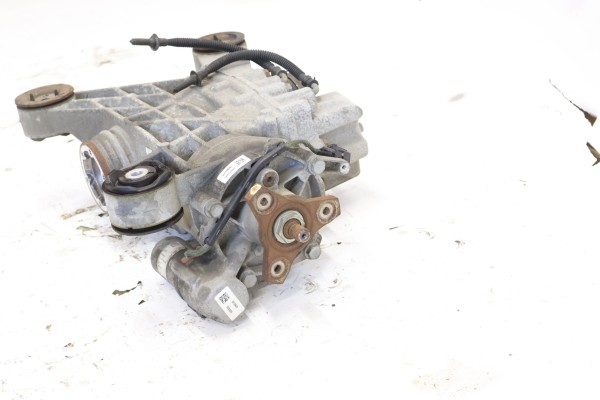 Audi TT 8S differential 0CQ525010F Engine type gasoline