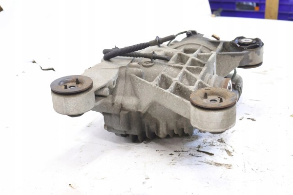 Audi TT 8S differential 0CQ525010F Quality of parts according to GVO O original with manufacturer s logo OE