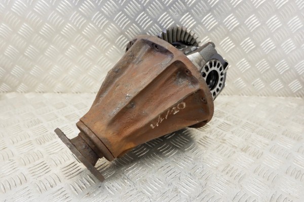 Rear reducer TOYOTA LAND CRUISER 120 _J12_ 411106A350 3 0L diesel 120kW Part manufacturer Toyota OE