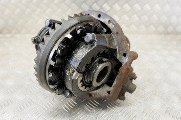 Rear reducer TOYOTA LAND CRUISER 120 _J12_ 411106A350 3 0L diesel 120kW Car type passenger cars