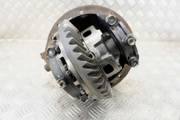 Reductor trasero TOYOTA LAND CRUISER 120 (J12) 411106A350 3.0L diésel