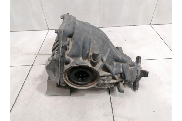Mercedes E55 AMG W211 2 65 rear differential A2113505062 03 04