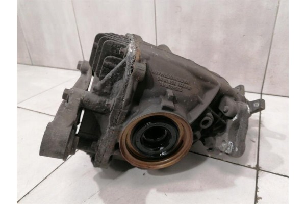 Mercedes S Class W222 rear differential A2223508700 2 47 OM642 Part manufacturer Mercedes Benz OE