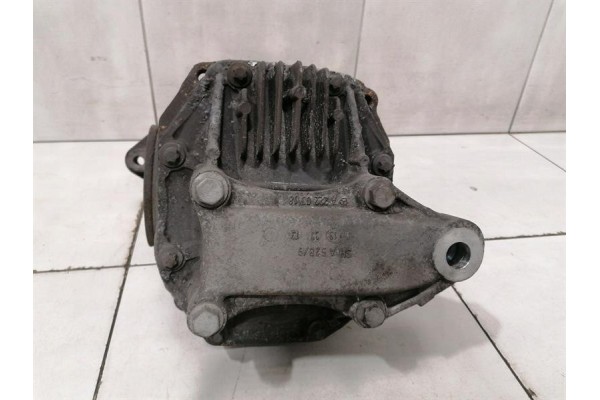 Mercedes S Class W222 rear differential A2223508700 2 47 OM642 Car type passenger cars