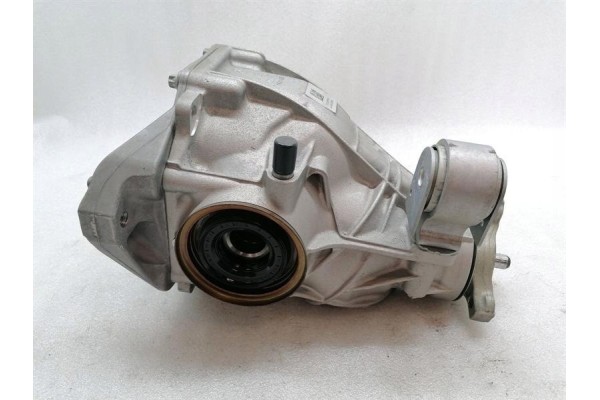 Rear differential Mercedes CLS C257 W257 A2133505300 Part manufacturer Mercedes Benz OE