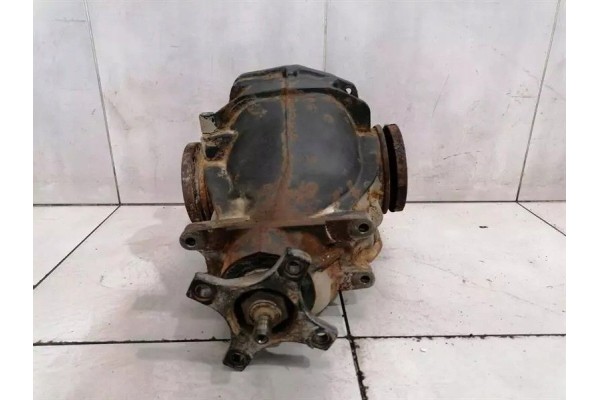 Mercedes SL R230 rear differential A23035014 AMG 2 82 Catalog number of the part A2303501414