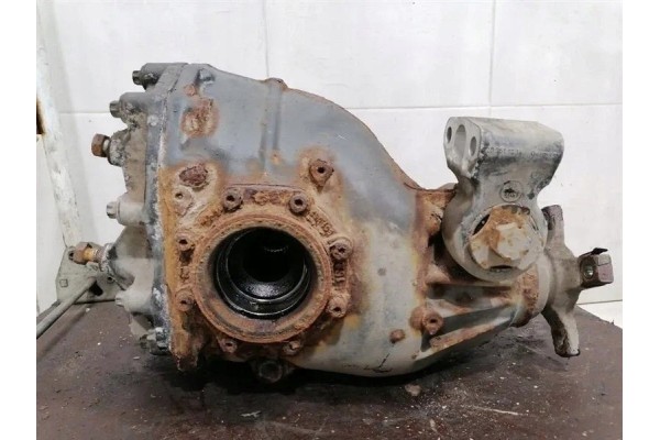 MAYBACH 57 W240 Rear Differential A2403501714 Rear Differential 2 82 Catalog number of the part A2403501714
