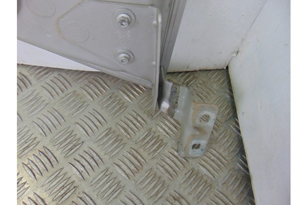 PLATA CAPO RENAULT MEGANE II CLASSIC BERLINA Confort Authentique 2005 PLATA 195673 RENAULT - 1