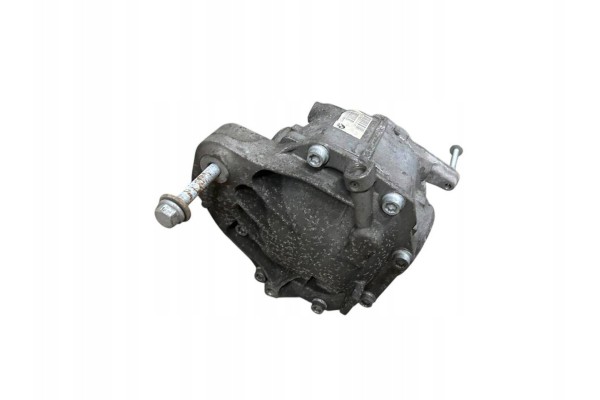 BMW Series 5 Rear Differential OEM 33107584447 Part manufacturer BMW OE