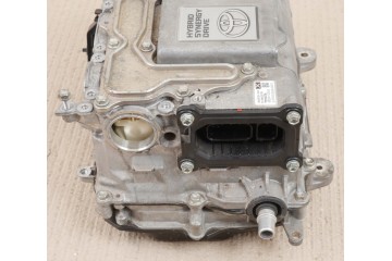 Toyota Yaris III XP13 2018 Hybrid 39 000 km Power Converter G9200 52033 Car type passenger cars