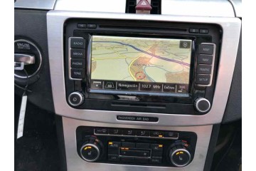 VOLKSWAGEN PASSAT CC (357) Básico