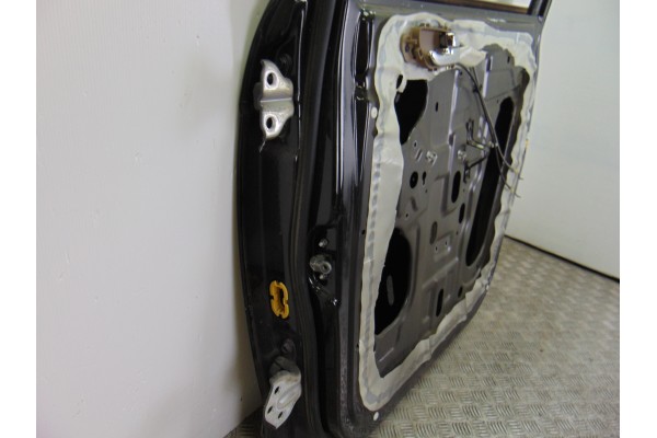 NEGRA PUERTA TRASERA DERECHA SSANGYONG RODIUS Xdi 2010 NEGRA 197665 SSANGYONG - 6